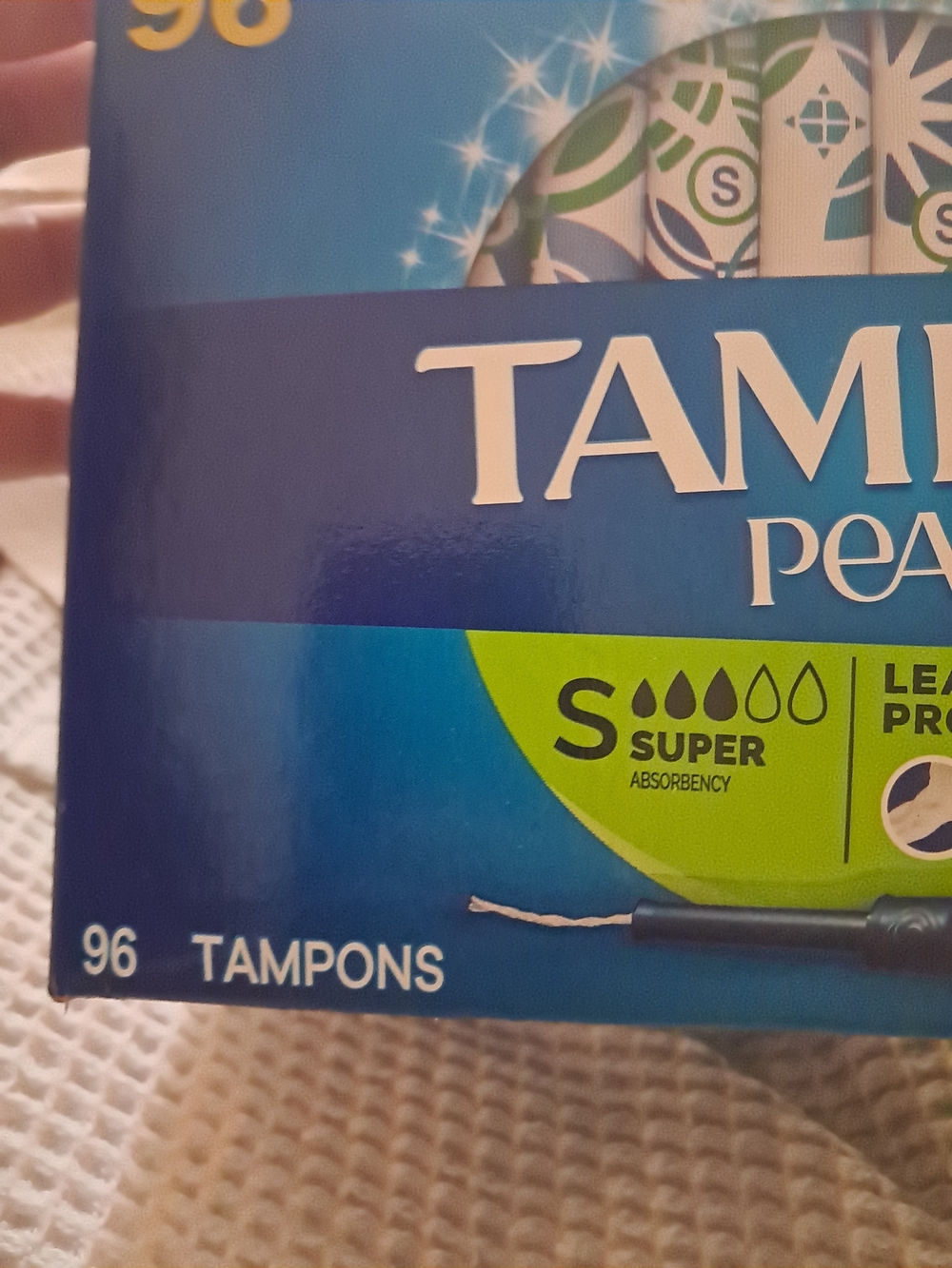 Tampax Pearl Super Tampons - Blue & Green Box (96 Count) - Picture 2 of 8